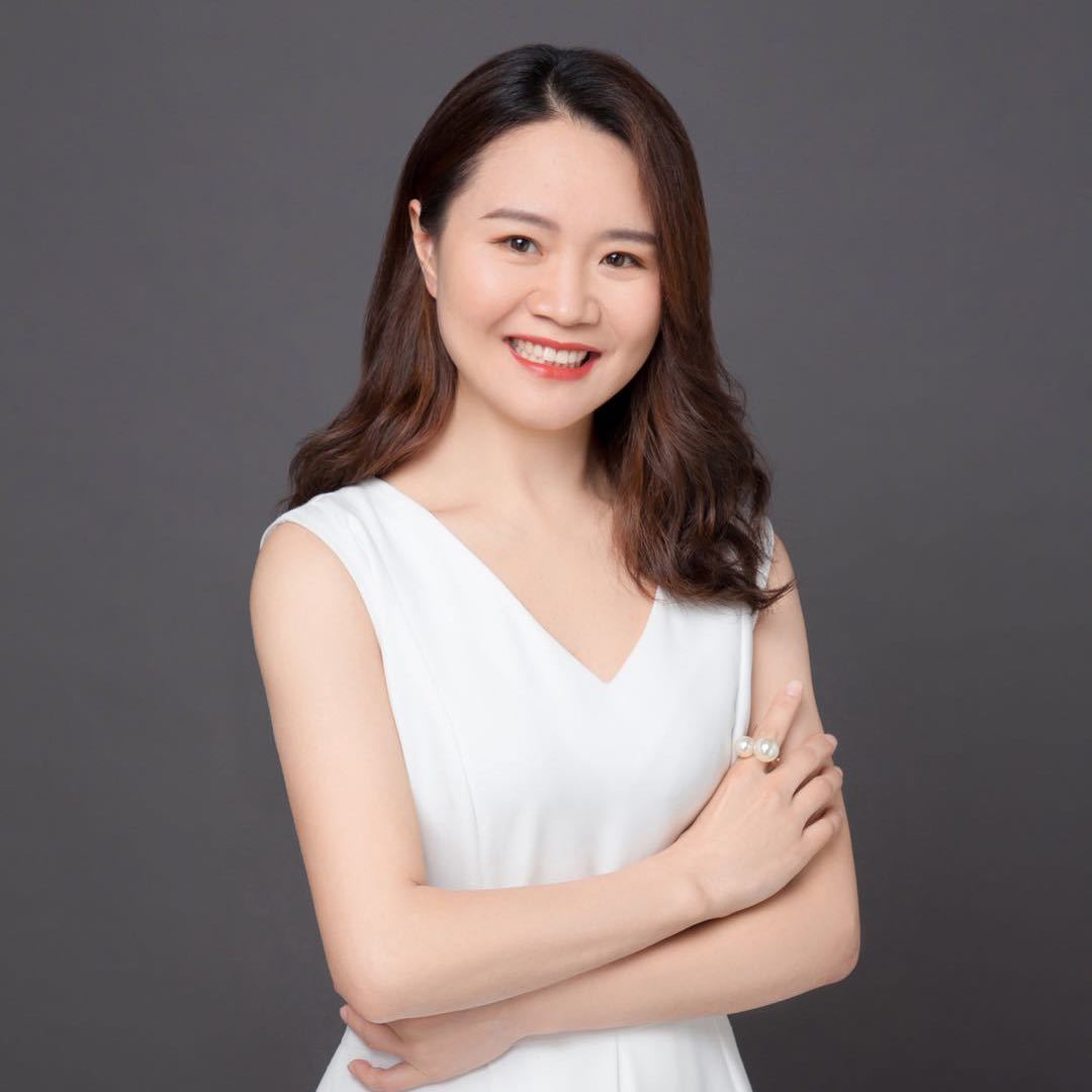 美云半身照.JPG